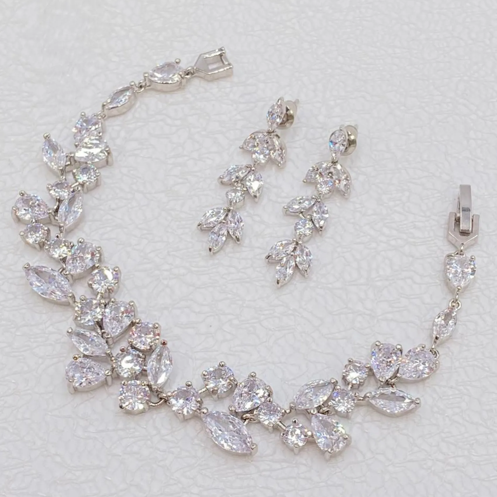 Lace & Favour Silver Prom Jewellery | Prom Earrings*Aria Cubic Zirconia Drop Earrings Silver