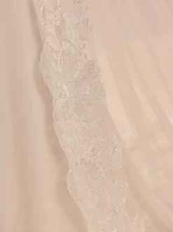 Bianco Evento Single Tier Veils | Chapel Length & Cathedral Veils*Bianco Single Tier Chapel Veil with Beaded Lace Edge S471 Ivory