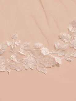 Bianco Evento Single Tier Veils | Chapel Length & Cathedral Veils*Bianco Single Tier Chapel Veil with Full Floral Lace Edge S408 Ivory