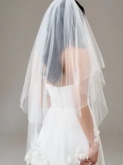 Twilight Designs Two Tier Veils | Fingertip Veils*Bloomington Two Tier Cut Edge Veil with Floral Motifs Ivory