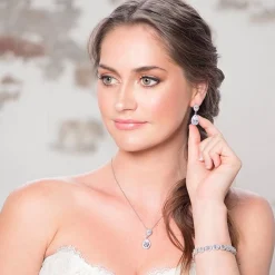 Lace & Favour Silver Prom Jewellery | Prom Necklaces*Celeste Chic Crystal Embellished Pendant Necklace (Silver)