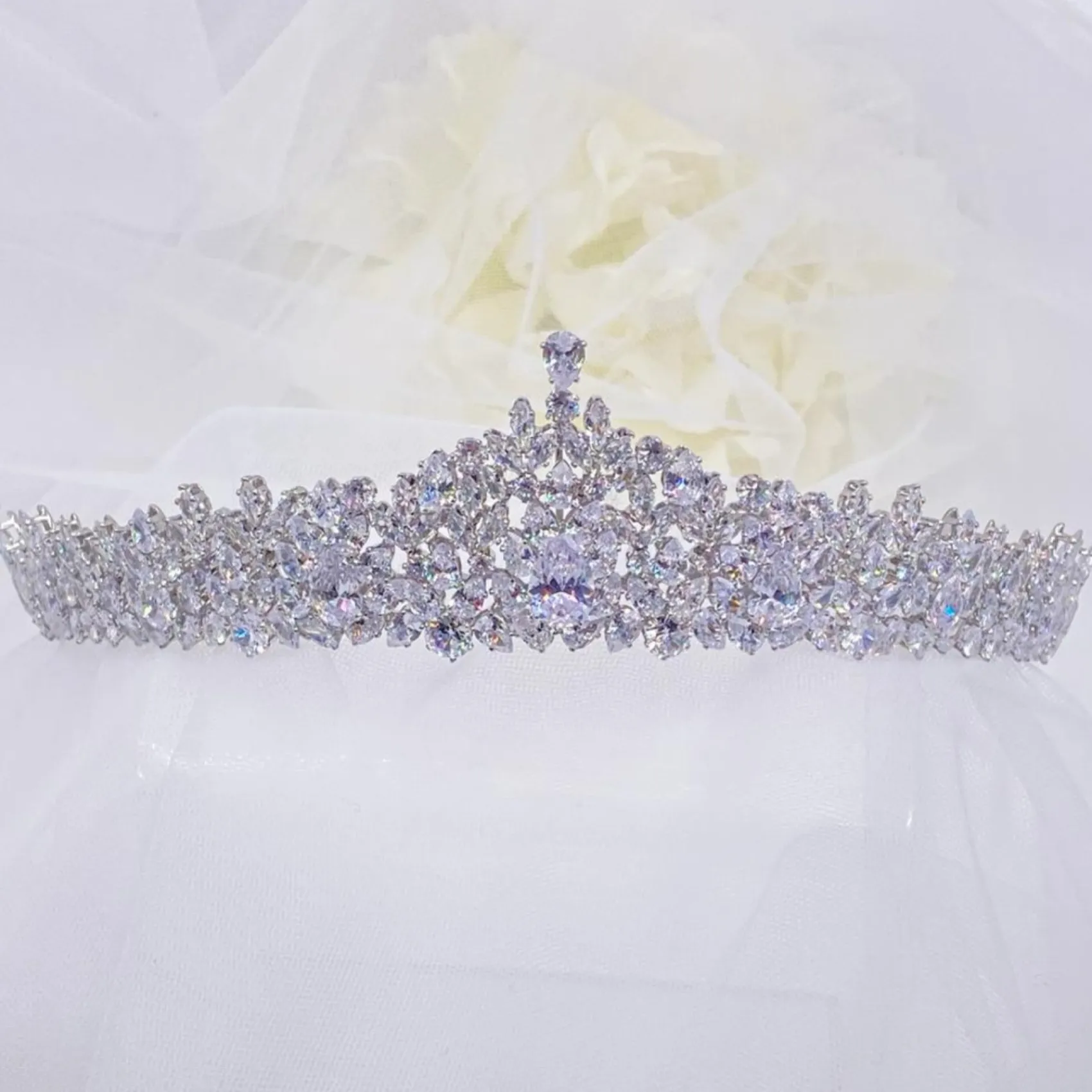 Lace & Favour Crystal Hair Accessories | Silver Hair Accessories*Chandelier Classic Cubic Zirconia Wedding Tiara Silver