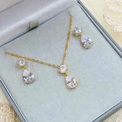 Lace & Favour Gold Prom Jewellery | Prom Jewellery Sets*Cleo Gold Teardrop Cubic Zirconia Wedding Jewellery Set