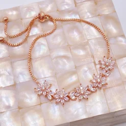 Lace & Favour Bridesmaid Gifts | Crystal Jewellery*Daisy Floral Crystal Adjustable Bracelet Rose Gold
