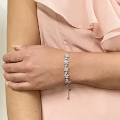 Lace & Favour Silver Prom Jewellery | Prom Bracelets*Daisy Floral Crystal Adjustable Bracelet Silver