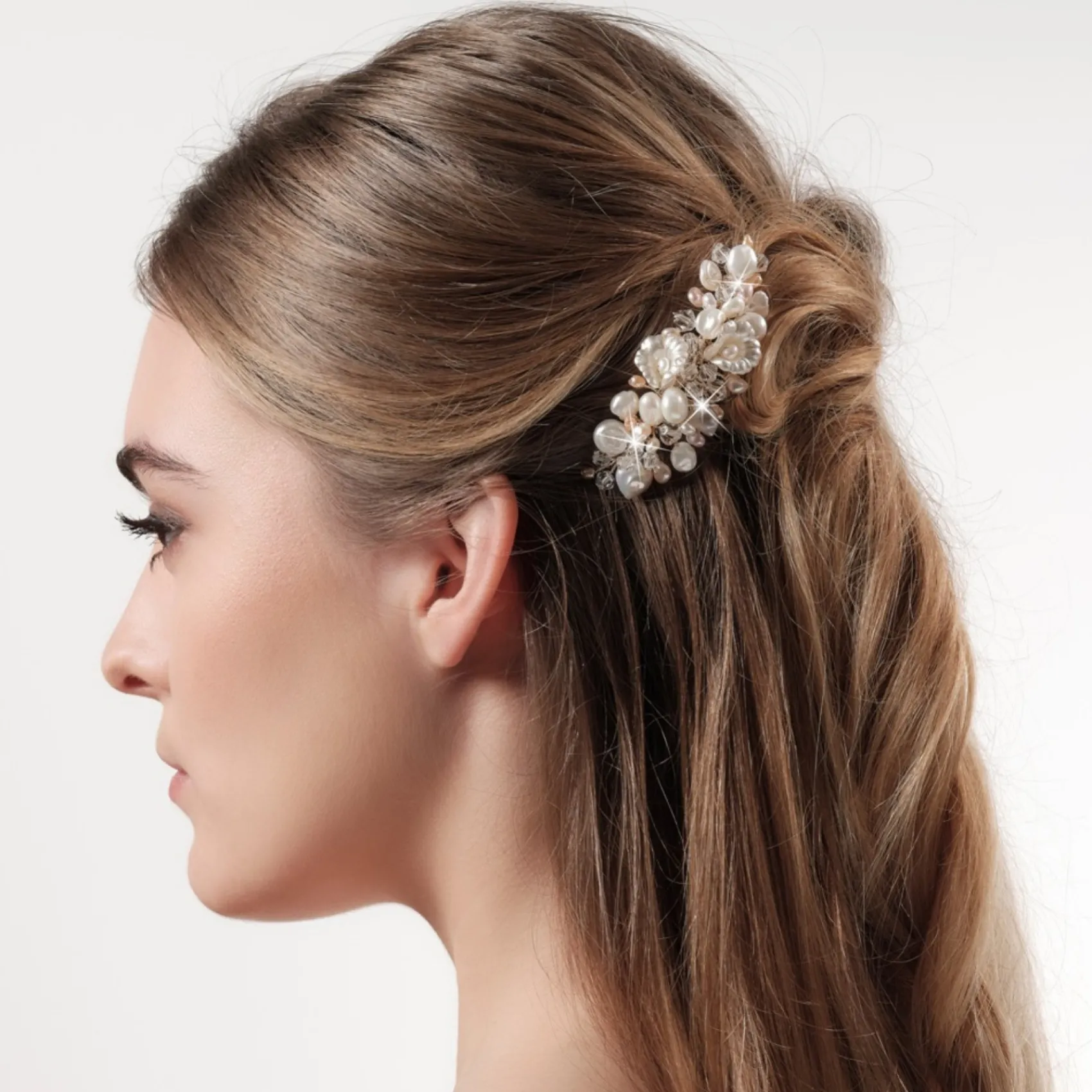 Poirier Pearl Hair Accessories | Gold Hair Accessories*Deloras Gold Freshwater Pearl and Flowers Mini Hair Comb Ivory/ Champagne/ Pale Gold