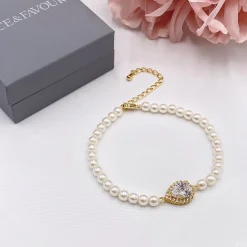 Lace & Favour Bride Gifts | Pearl Jewellery*Desiree Chic Pearl Wedding Bracelet (Gold)