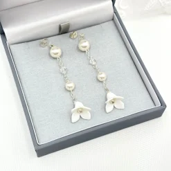 Beads & Beyond Pearl Jewellery | Silver Wedding Jewellery*Dewdrop Long Floral Drop Earrings Ivory/ Silver