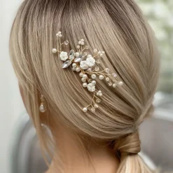 Lace & Favour Bride Gifts | Pearl Hair Accessories*Dianthus Dainty Gold Floral Hair Comb Ivory/ Gold
