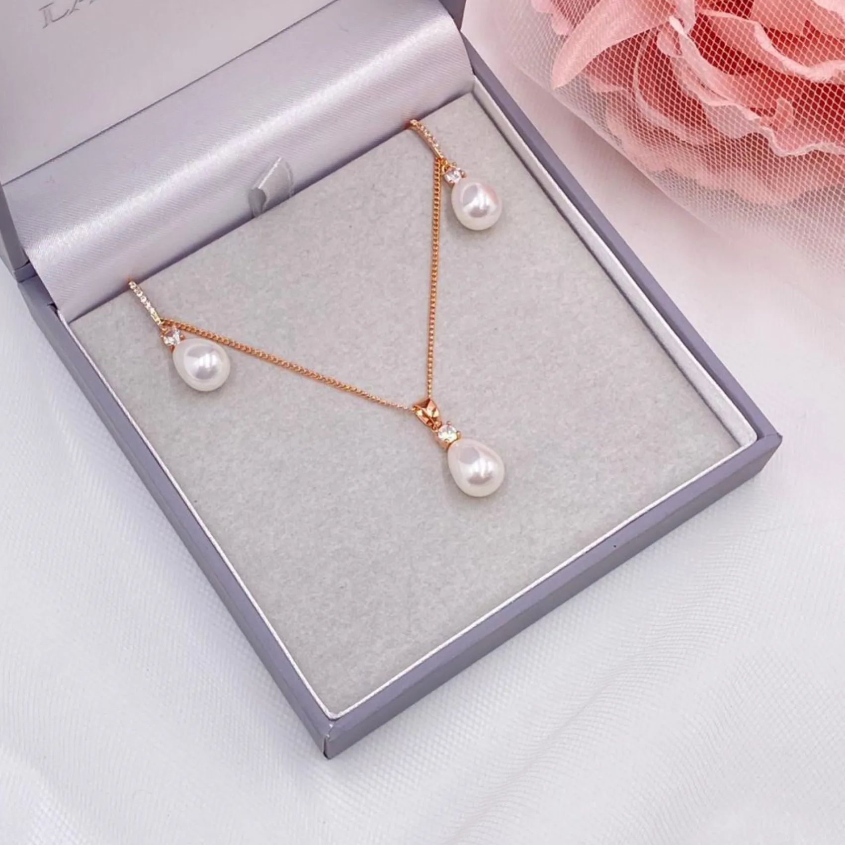 Lace & Favour Bridesmaid Gifts | Bride Gifts*Dolci Rose Gold Crystal and Teardrop Pearl Bridal Jewellery Set Ivory/ Rose Gold
