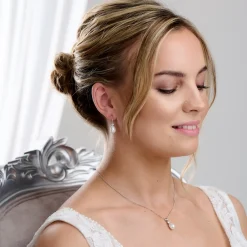 Lace & Favour Bridesmaid Gifts | Bride Gifts*Dolci Silver Crystal Embellished Teardrop Pearl Earrings Ivory/ Silver