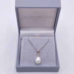 Lace & Favour Bridesmaid Gifts | Bride Gifts*Dolci Silver Teardrop Pearl Pendant Necklace