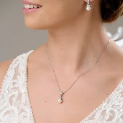Lace & Favour Pearl Jewellery | Silver Wedding Jewellery*Elegance Crystal and Pearl Wedding Pendant Necklace