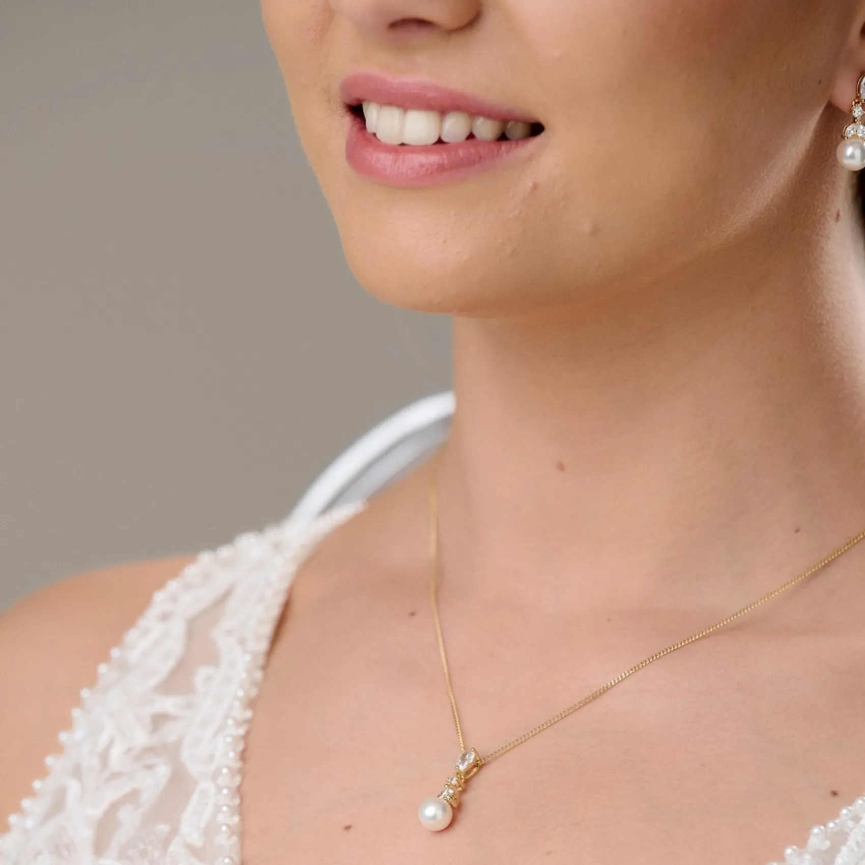 Lace & Favour Bridesmaid Gifts | Bride Gifts*Elegance Gold Crystal and Pearl Bridal Jewellery Set