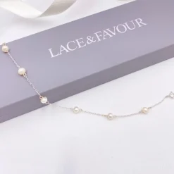Lace & Favour Bridesmaid Gifts | Pearl Jewellery*Elenoa Dainty Pearl Chain Bracelet Ivory/ Silver