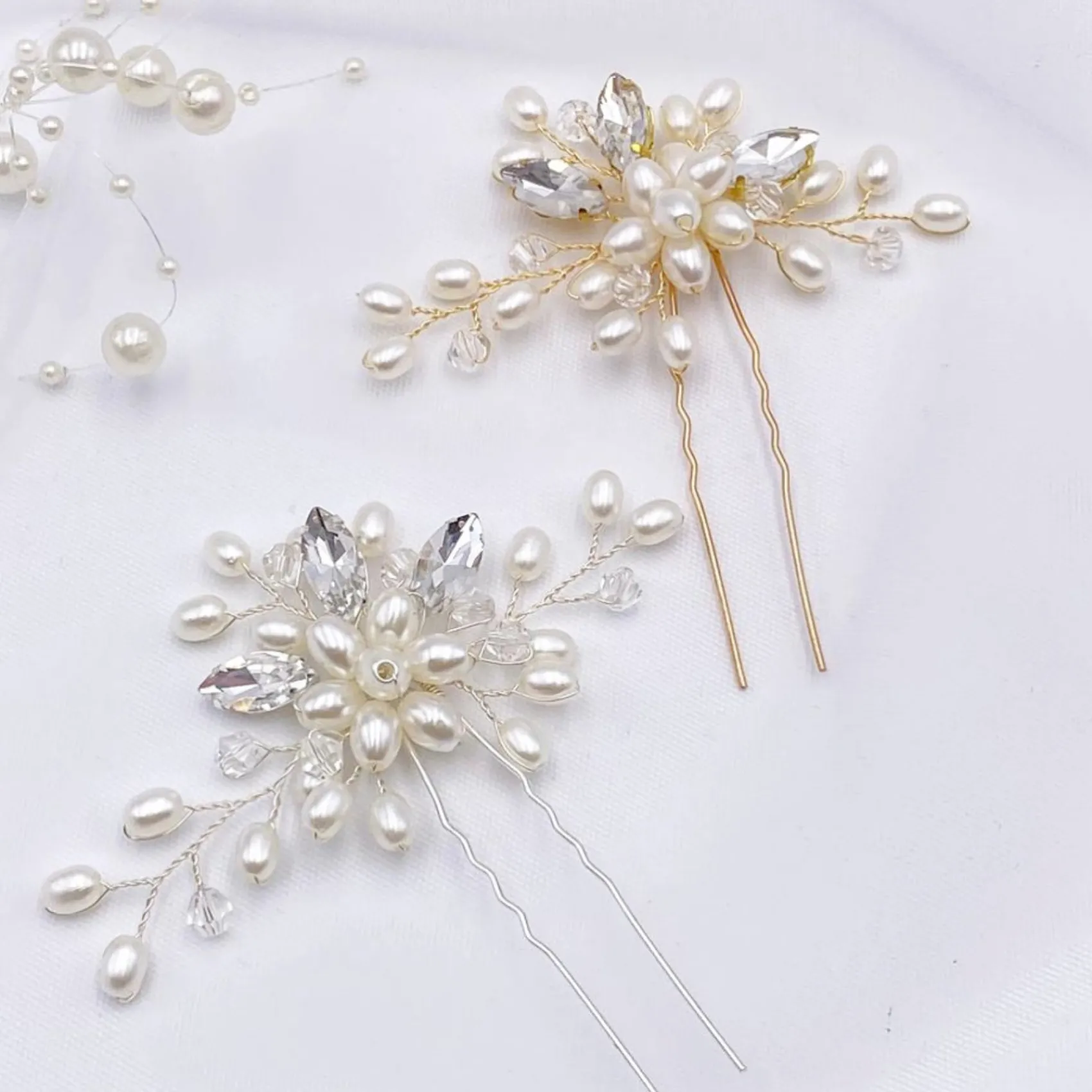 Lace & Favour Pearl Hair Accessories | Gold Hair Accessories*Ellie Pearl Cluster and Crystal Wedding Hair Pin (Gold) Ivory/ Gold