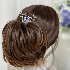 Lace & Favour Something Blue Gifts | Pearl Hair Accessories*Ellie Pearl Cluster Wedding Hair Pin (Sapphire) Ivory/ Sapphire/ Silver