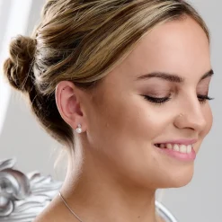 Lace & Favour Bridesmaid Gifts | Pearl Jewellery*Evie Dainty Pearl Stud Earrings Ivory/ Silver