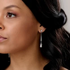 Lace & Favour Vintage Jewellery | Pearl Jewellery*Geneva Long Pearl Drop Wedding Earrings (Silver) Ivory/ Silver