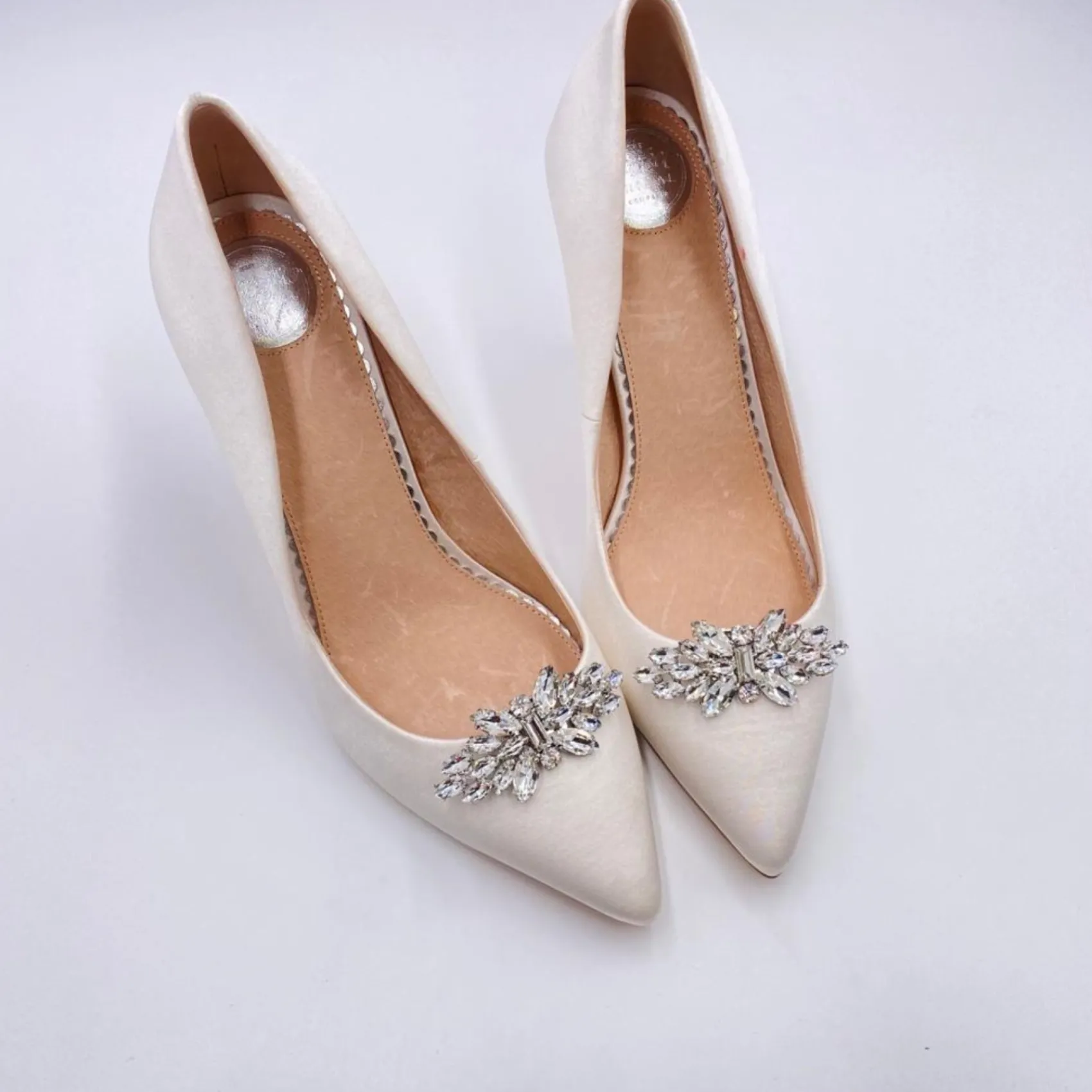 Lace & Favour Bride Gifts | Shoe Jewellery*Glamour Silver Classic Crystal Shoe Clips