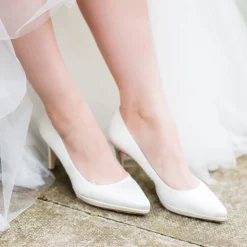Harriet Wilde Wedding Shoes | Mid Heel*Joanie Mid Satin Platform Court Shoes Ivory