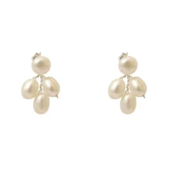 Hermione Harbutt Mother Of The Groom Gifts | Mother Of The Bride Gifts*Kensington Freshwater Pearl Earrings Ivory