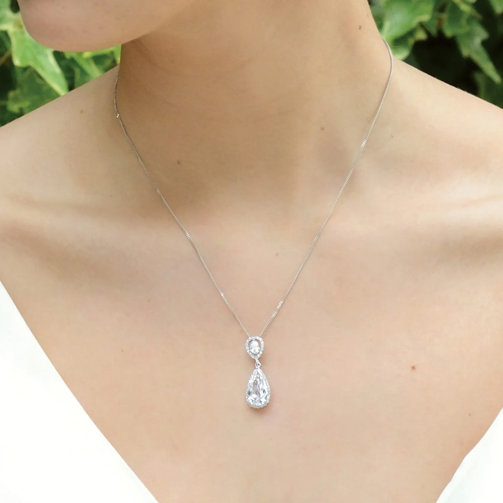 Ivory & Co Silver Prom Jewellery | Prom Necklaces*Ivory and Co Bacall Crystal Pendant Necklace