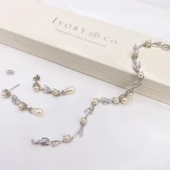 Ivory & Co Bride Gifts | Vintage Jewellery*Ivory and Co Belgravia Pearl and Crystal Drop Wedding Earrings