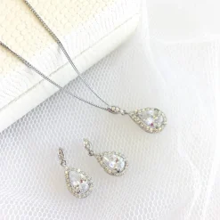 Ivory & Co Silver Prom Jewellery | Prom Earrings*Ivory and Co Belmont Crystal Drop Wedding Earrings