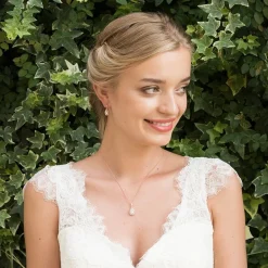 Ivory & Co Bridesmaid Gifts | Crystal Jewellery*Ivory and Co Belmont Crystal Drop Wedding Earrings (Rose Gold)