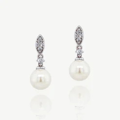 Ivory & Co Pearl Jewellery | Silver Wedding Jewellery*Ivory and Co Dublin Silver Crystal Classic Pearl Drop Earrings