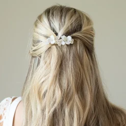 Ivory & Co Flower Girl Gifts | Bridesmaid Gifts*Ivory and Co Elderflower Ceramic Flowers Dainty Wedding Hair Clip Ivory/ Silver