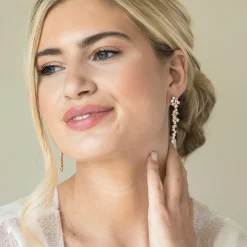 Ivory & Co Gold Prom Jewellery | Prom Earrings*Ivory and Co Islington Gold Crystal Cluster Drop Earrings