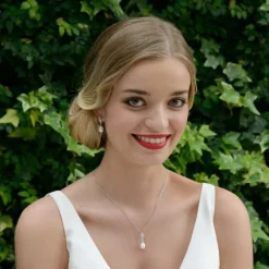Ivory & Co Bridesmaid Gifts | Pearl Jewellery*Ivory and Co Lisbon Pearl Pendant Necklace