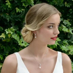Ivory & Co Bridesmaid Gifts | Bride Gifts*Ivory and Co Serrano Pearl Drop Wedding Earrings
