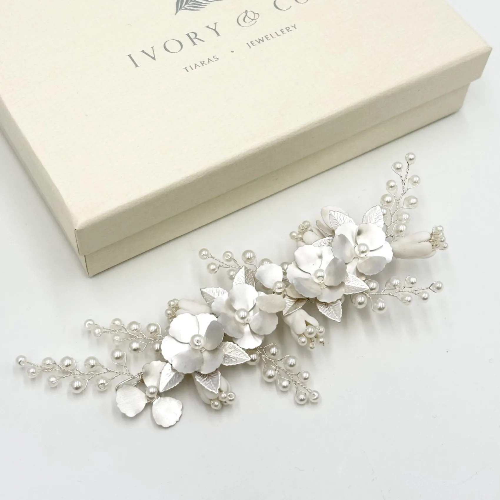 Ivory & Co Pearl Hair Accessories | Silver Hair Accessories*Ivory and Co Spring Dream Silver Floral Pearl Hair Clip