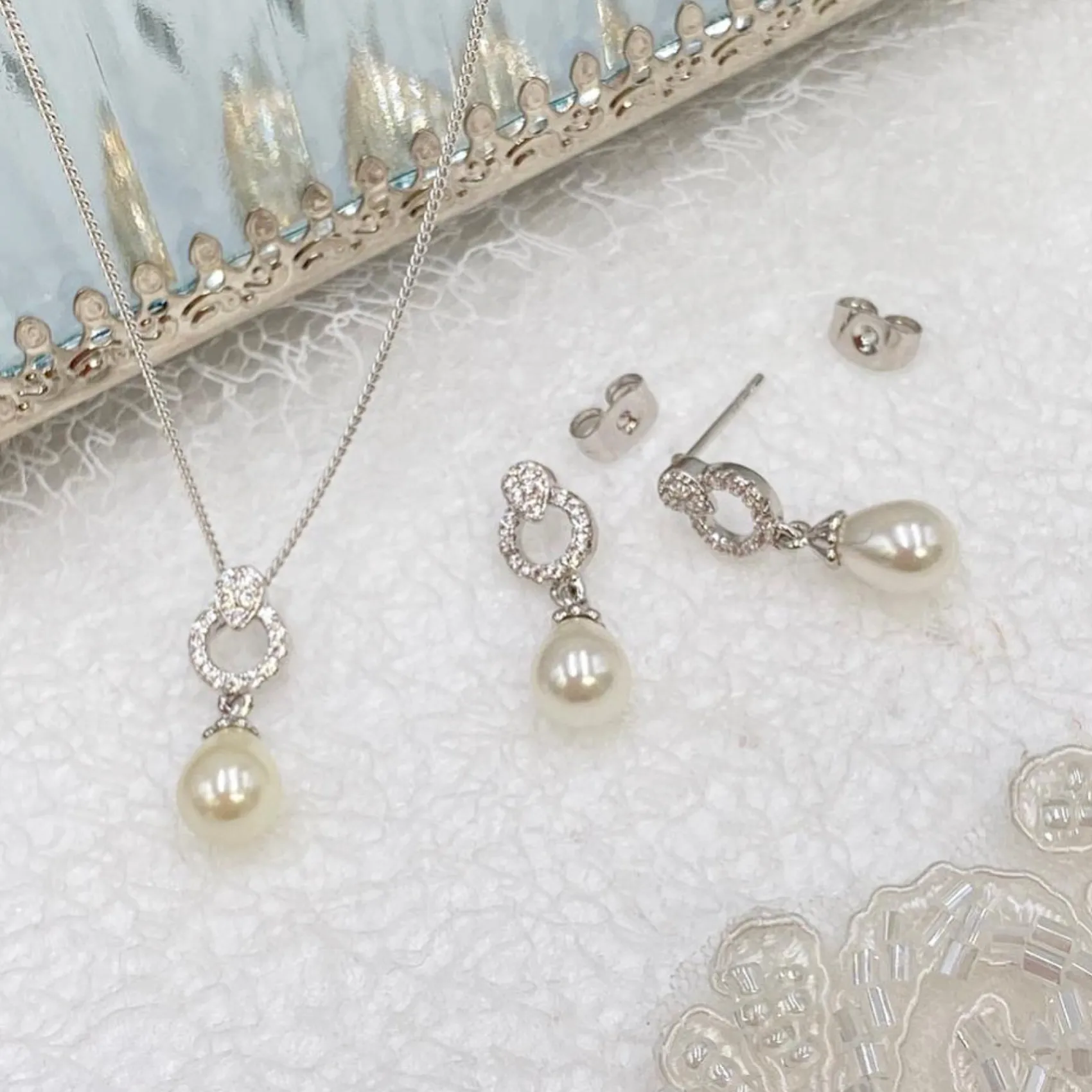 Ivory & Co Bridesmaid Gifts | Bride Gifts*Ivory and Co Stockholm Pearl Bridal Jewellery Set