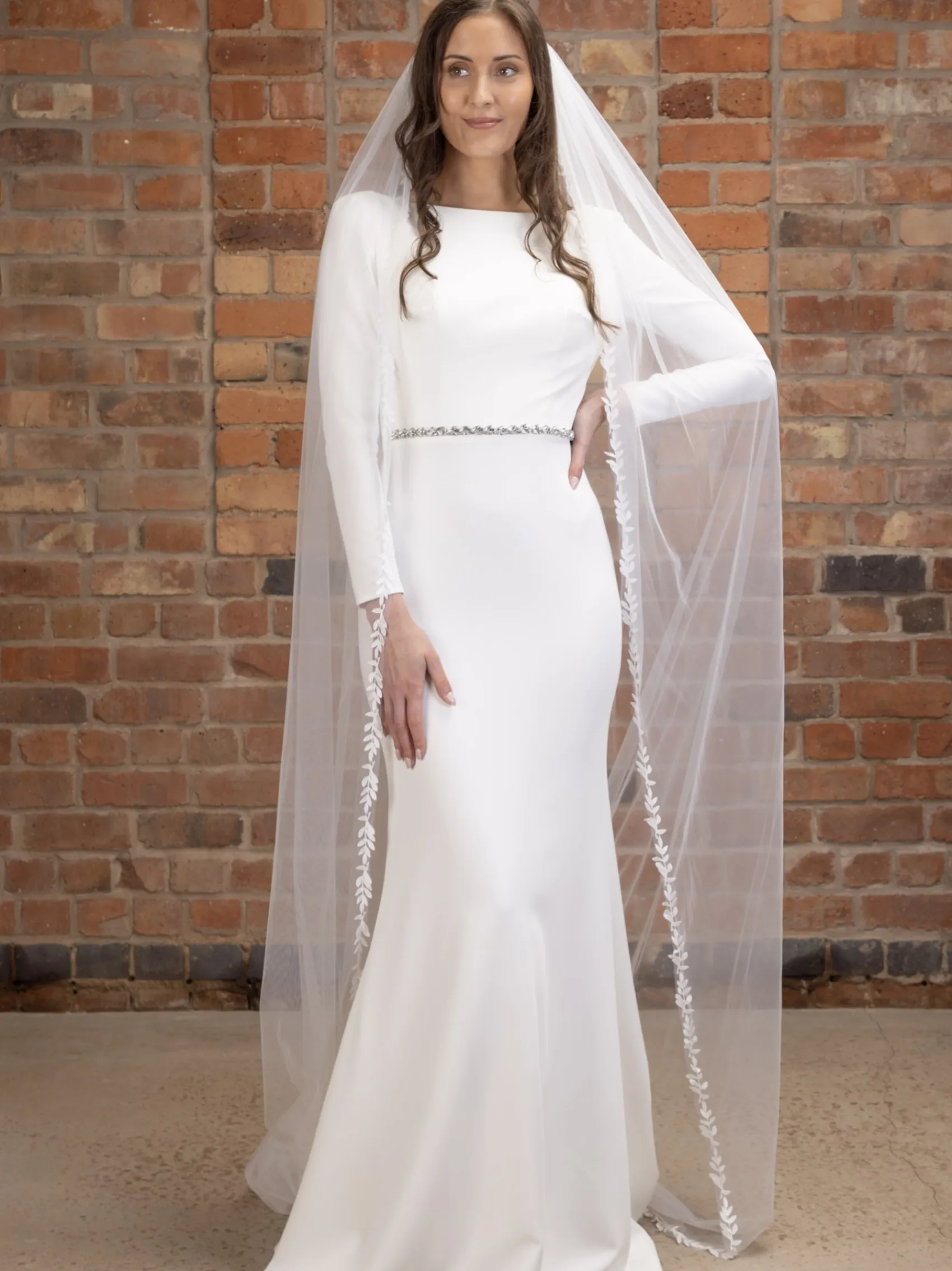 Perfect Bridal Single Tier Veils | Chapel Length & Cathedral Veils*Single Tier Cathedral Veil with Lace Leaf Embroidery Ivory