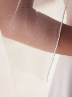 Bianco Evento Single Tier Veils | Floor Length Veils*Single Tier Glitter Floor Length Veil with Glass Bead Edge S522 Ivory