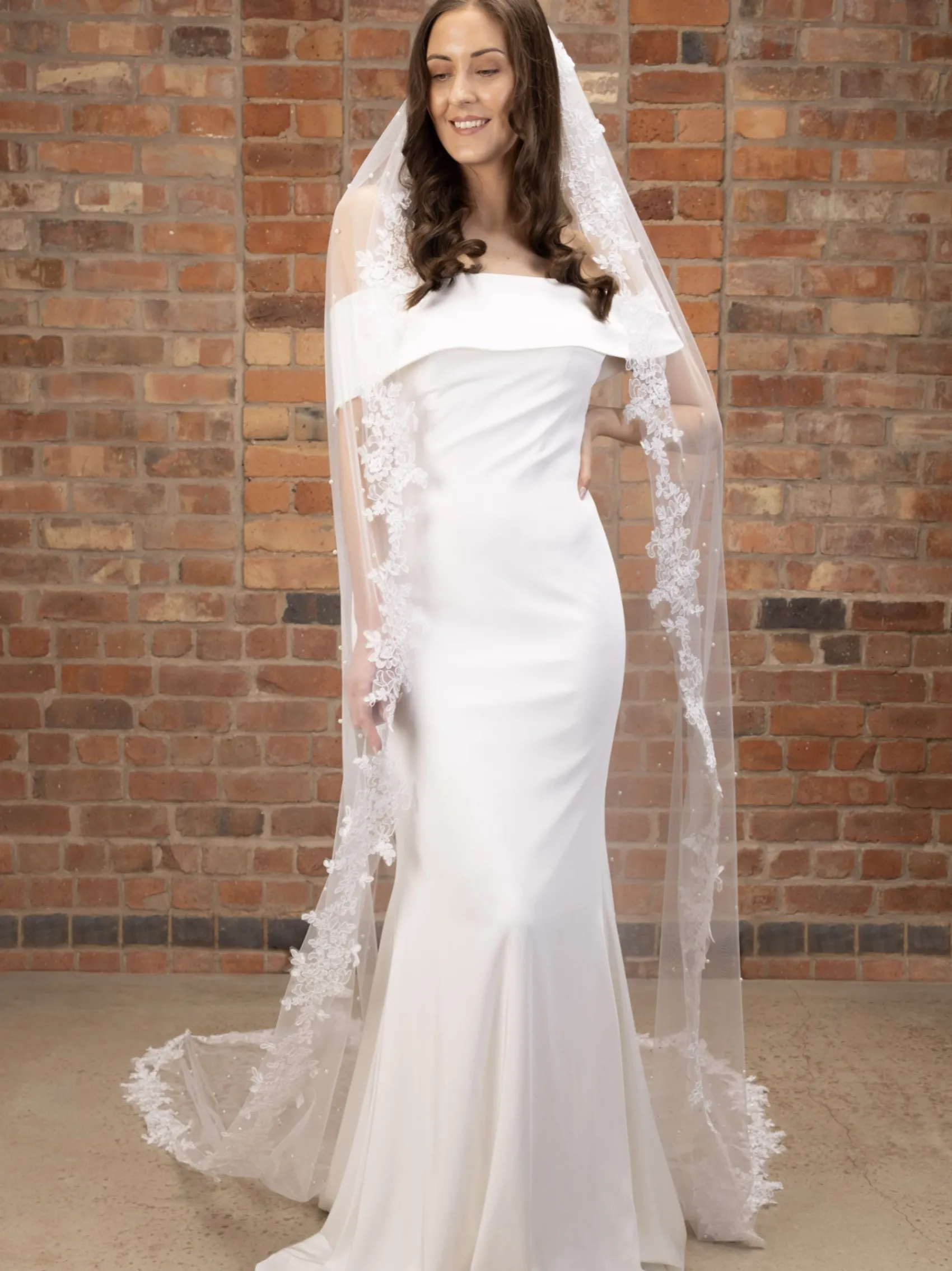 Perfect Bridal Single Tier Veils | Chapel Length & Cathedral Veils*Single Tier Pearl Cathedral Veil with Floral Lace Edge Ivory