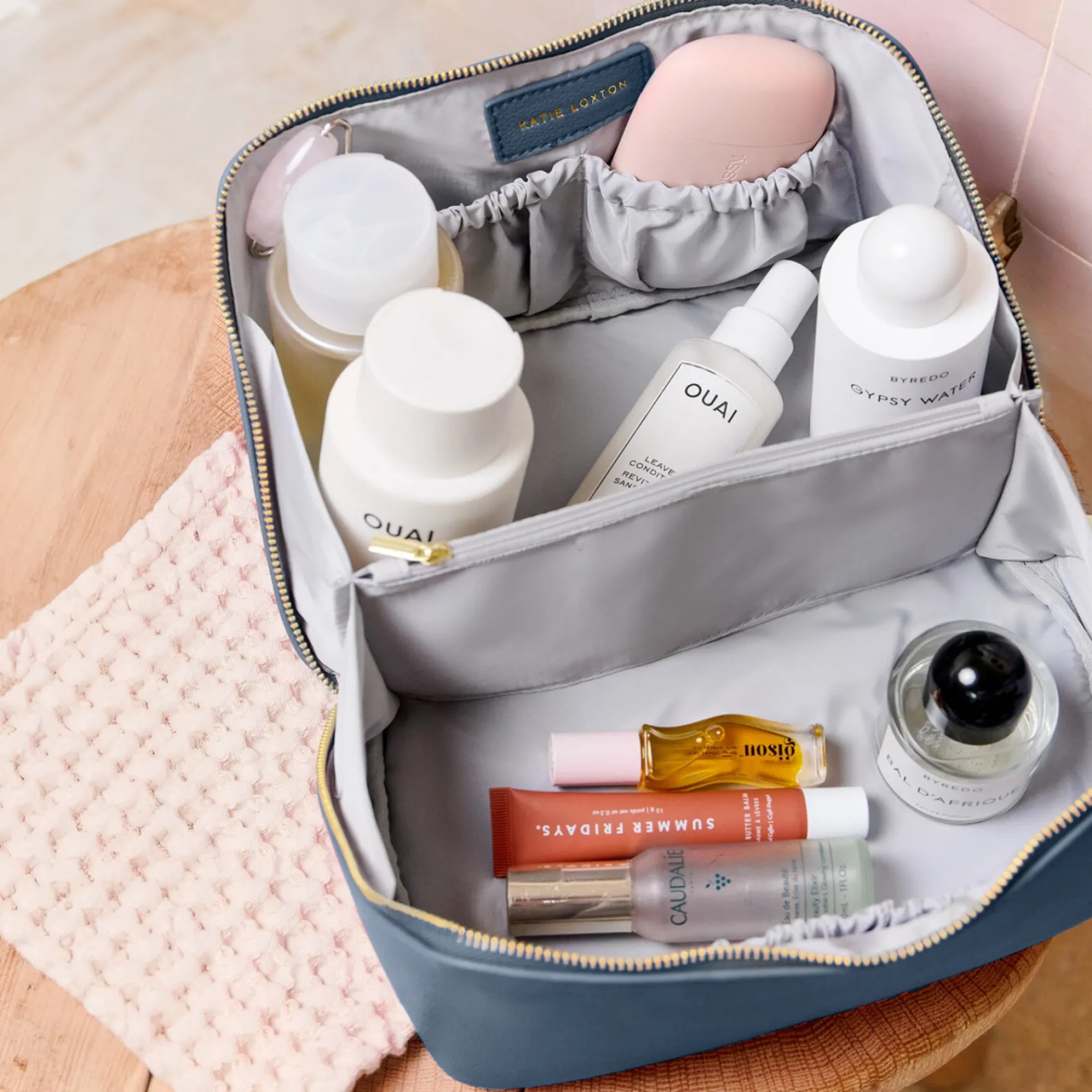 Katie Loxton Makeup & Wash Bags | Something Blue Gifts*Large Makeup and Wash Bag Navy
