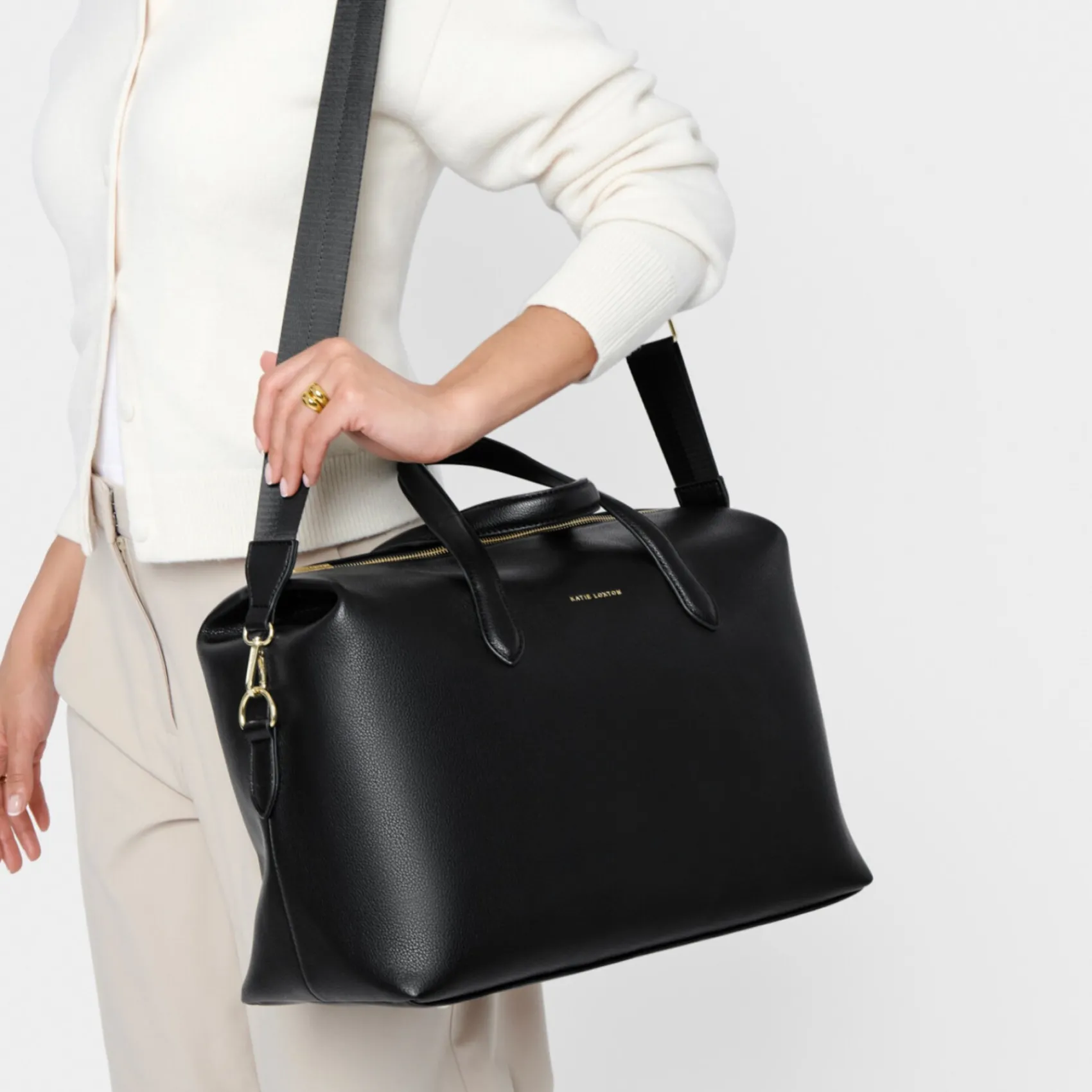 Katie Loxton Honeymoon Gifts | Weekend Bags*Milan Cabin Bag Black