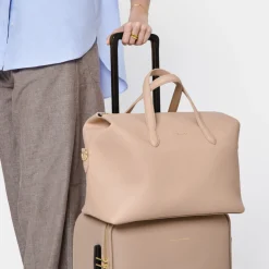 Katie Loxton Honeymoon Gifts | Bride Gifts*Milan Cabin Bag Nude Pink