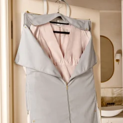 Katie Loxton Mother Of The Groom Gifts | Mother Of The Bride Gifts*Fold Out Garment Weekend Bag Off White