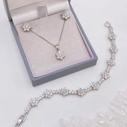 Lace & Favour Silver Prom Jewellery | Prom Jewellery Sets*Lanesborough Floral Crystal Stud Earring and Pendant Jewellery Set Silver