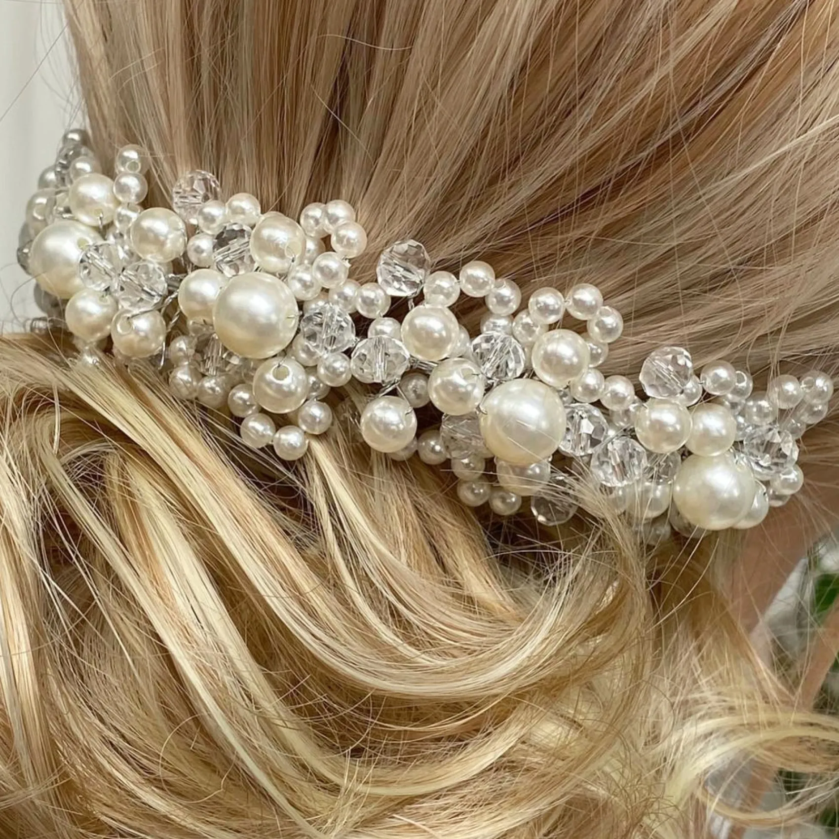 Lace & Favour Pearl Hair Accessories | Silver Hair Accessories*Laura Statement Pearl Bridal Headpiece Ivory/ Silver