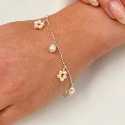 Lace & Favour Bridesmaid Gifts | Pearl Jewellery*Lavinia Freshwater Pearl Drop Chain Bracelet Ivory/ Silver