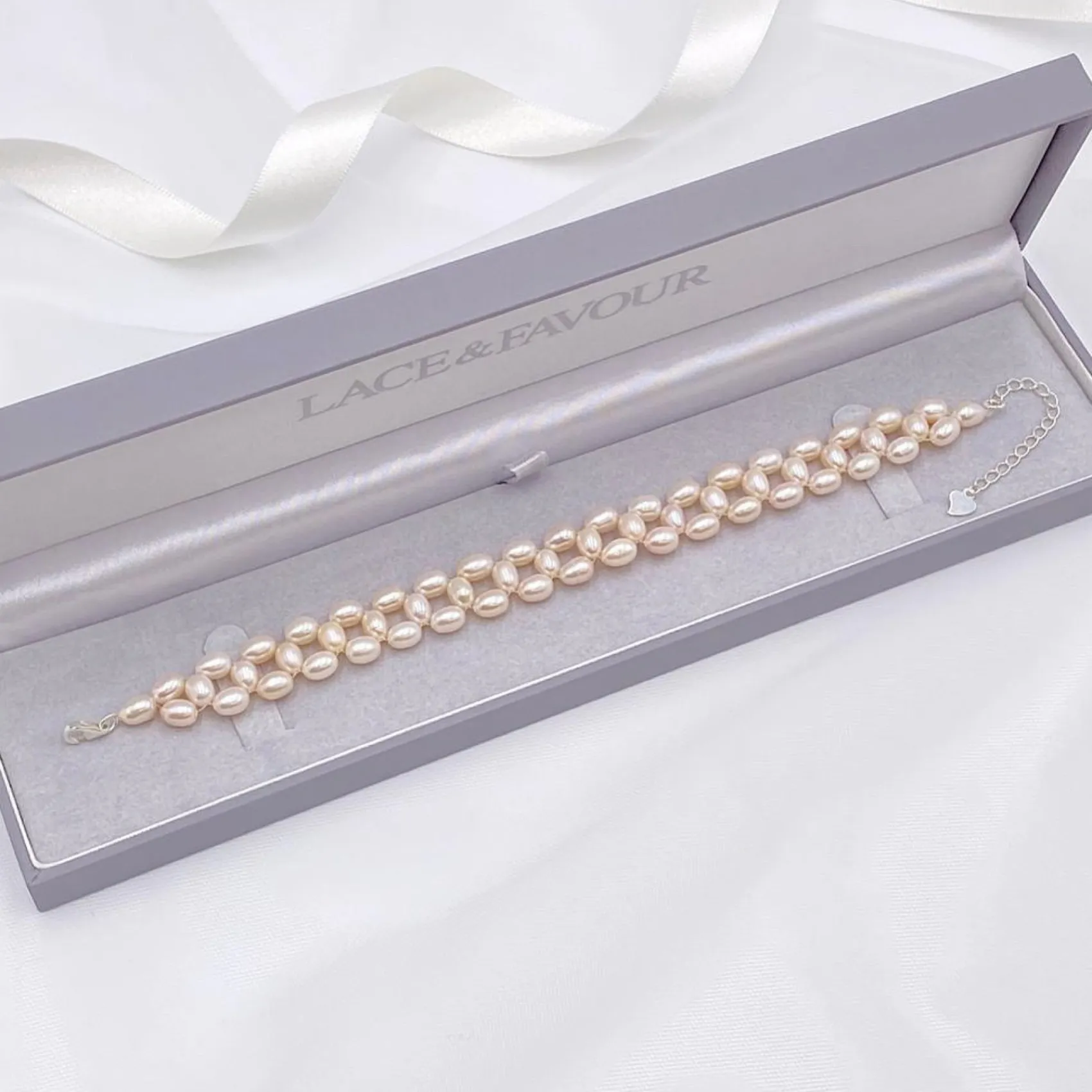 Lace & Favour Pearl Jewellery | Silver Wedding Jewellery*Lileta Freshwater Pearl Bridal Bracelet Ivory