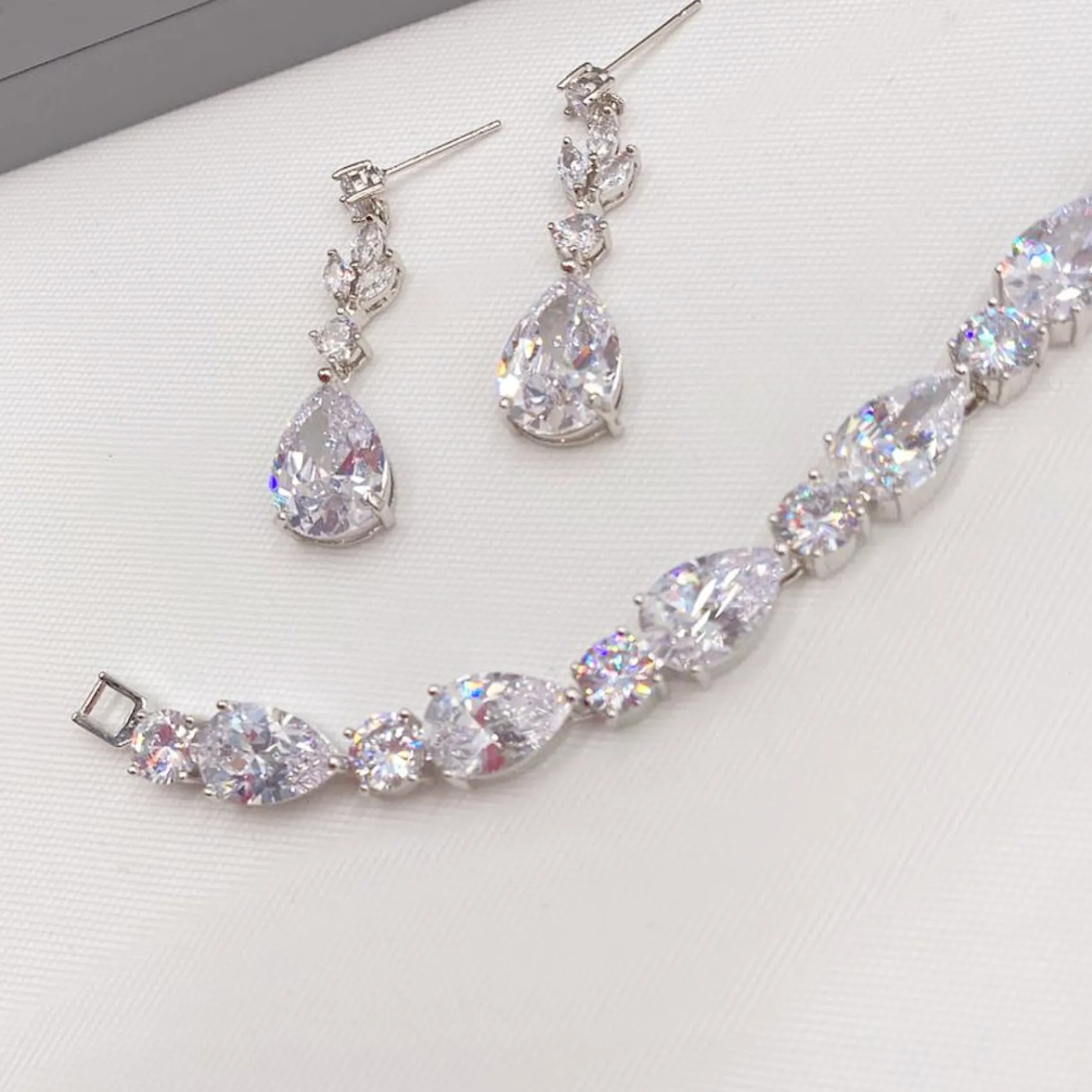Lace & Favour Silver Prom Jewellery | Prom Earrings*Lilibeth Cubic Zirconia Drop Earrings Silver