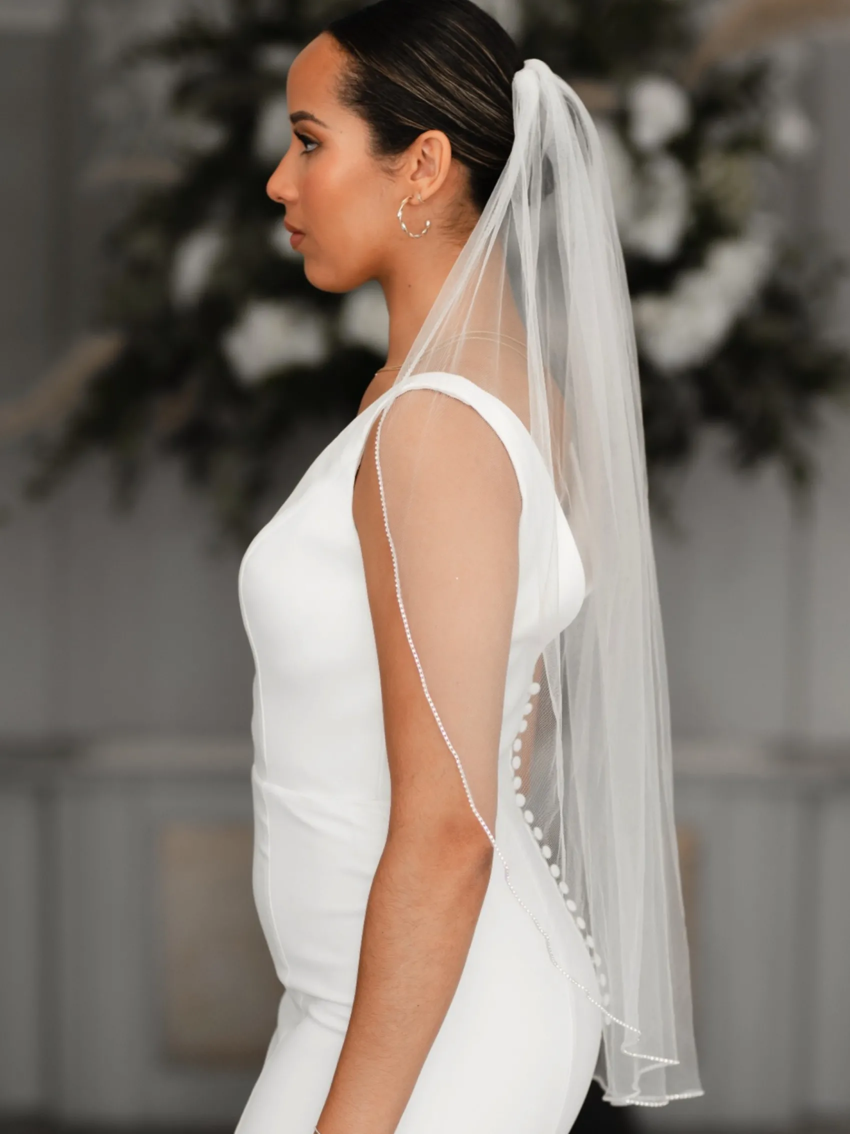 Linzi Jay Single Tier Veils | Chapel Length & Cathedral Veils*Single Tier Diamante Edge Bridal Veil | LA930 Ivory